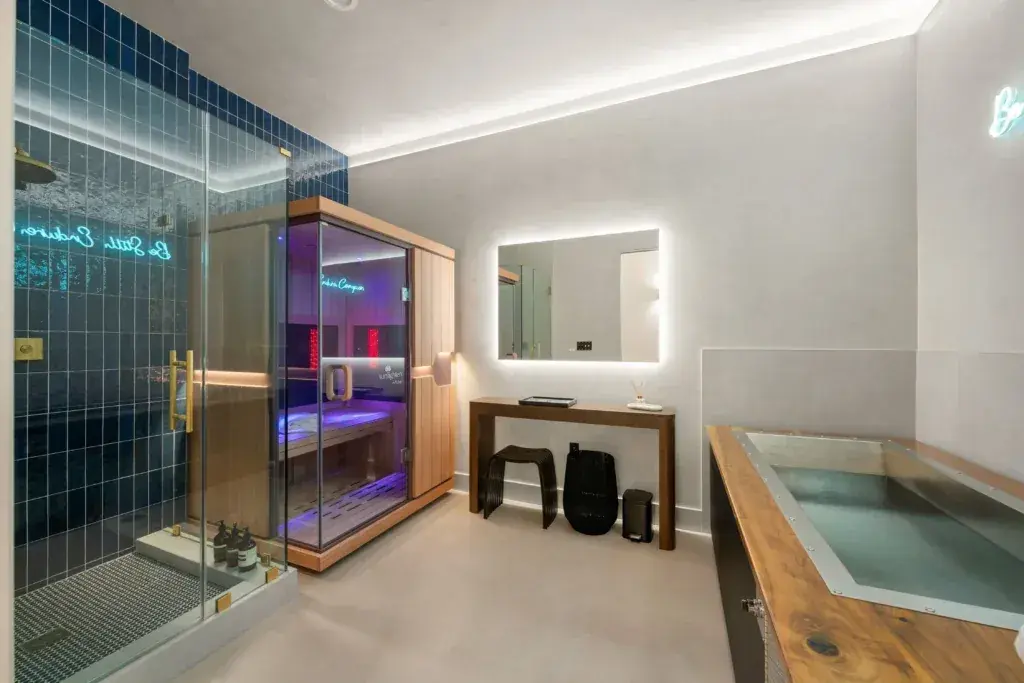 Arctic Elevation in Renton, WA