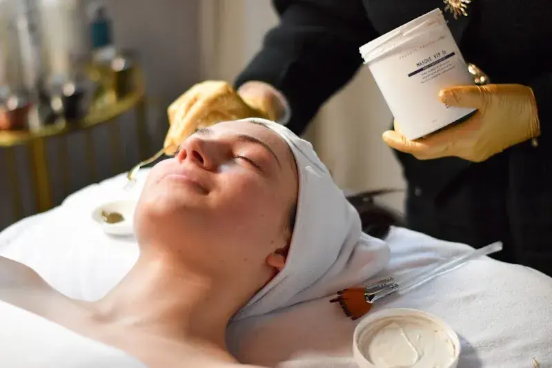 Cheeks Luxury Skin Clinic in Williston, VT