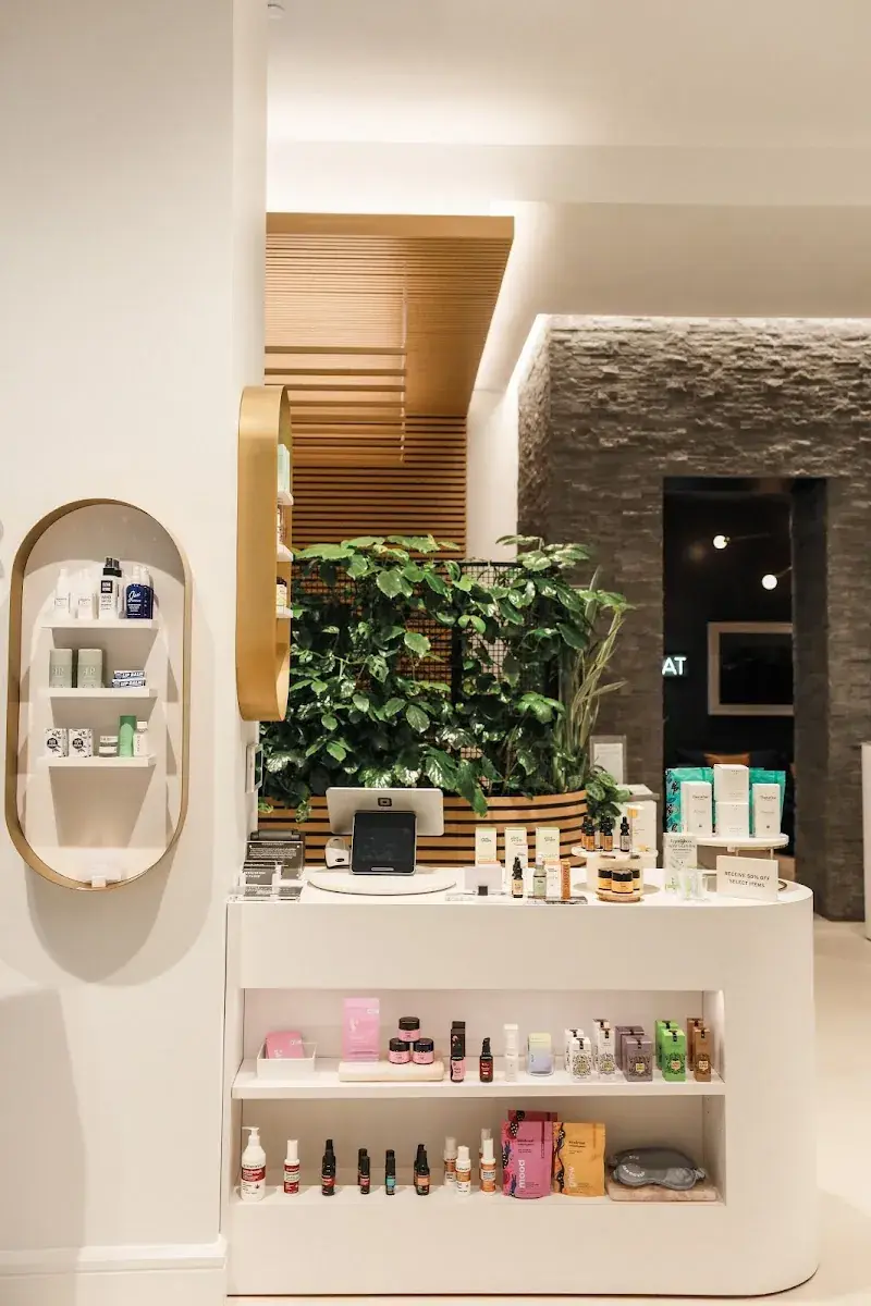 Clean Market in New York, NY