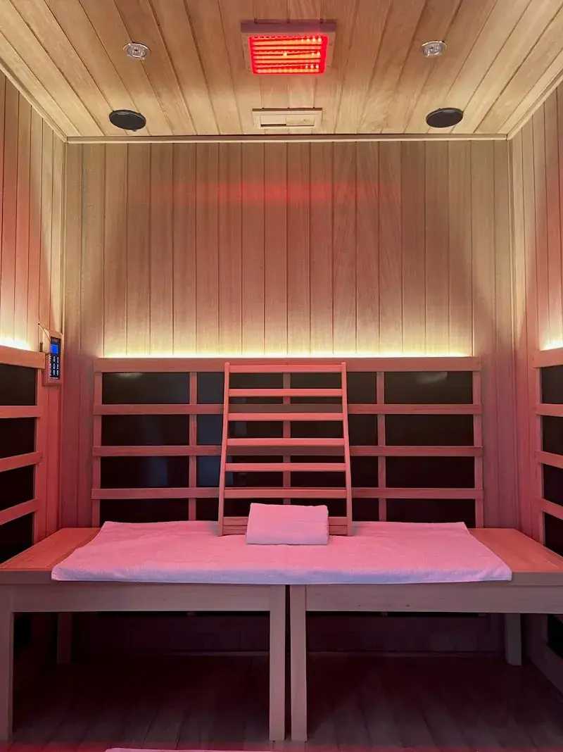 DROP SAUNA STUDIO + ATHLETICOUTURE in Las Vegas, NV