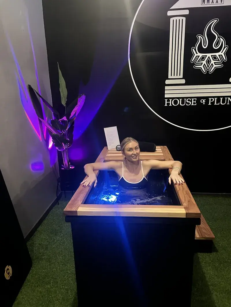 House Of Plunge in Benton Harbor, MI