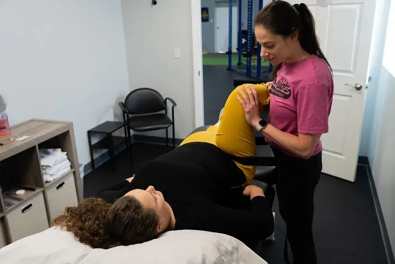 Move Right Performance Therapy and Recovery Center in Morgantown, WV